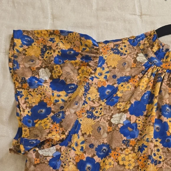 THML Floral Blouse - Blue and Yellow - Picture 6 of 11